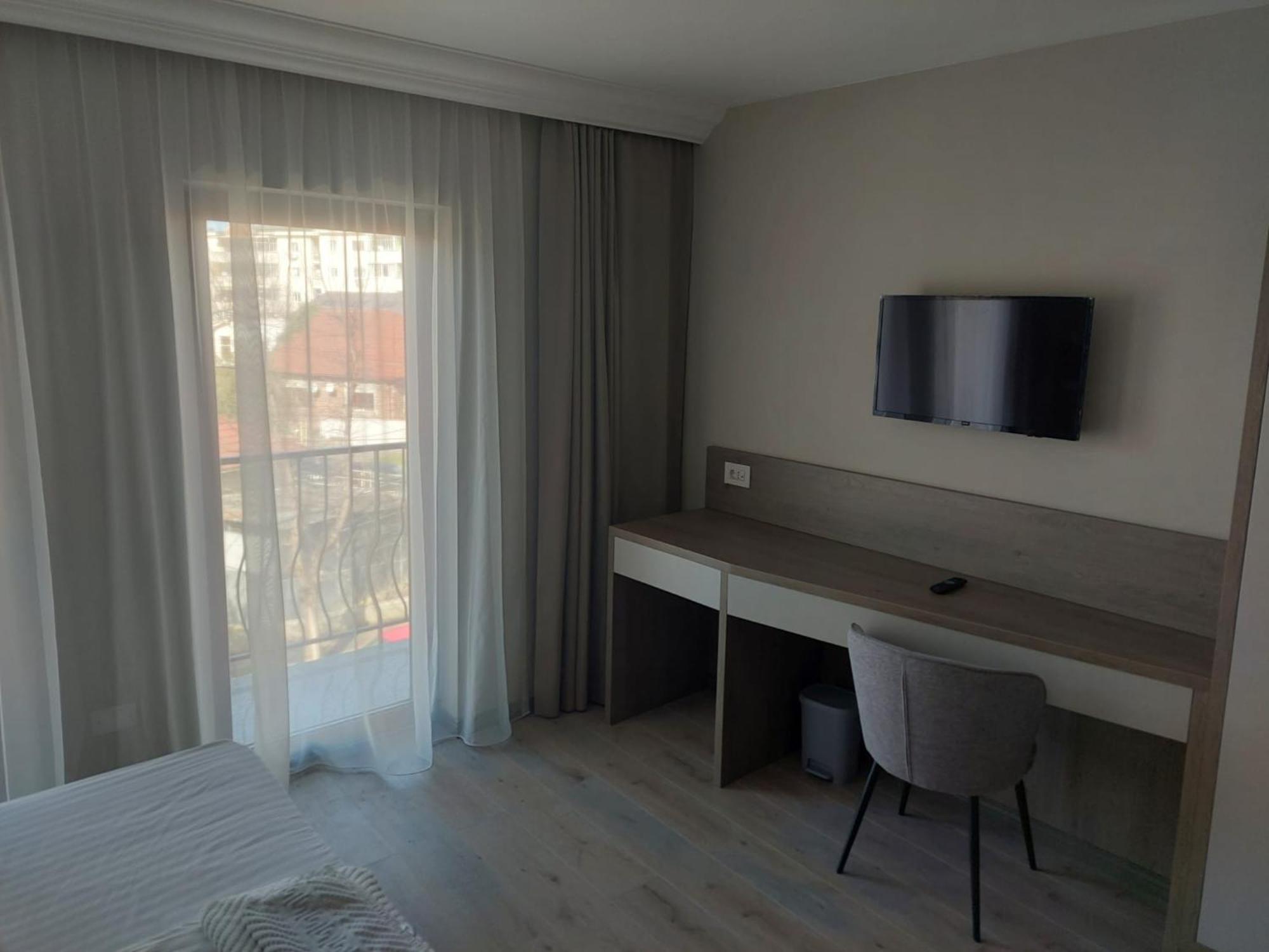 Pensiunea Normandia Timişoara Buitenkant foto
